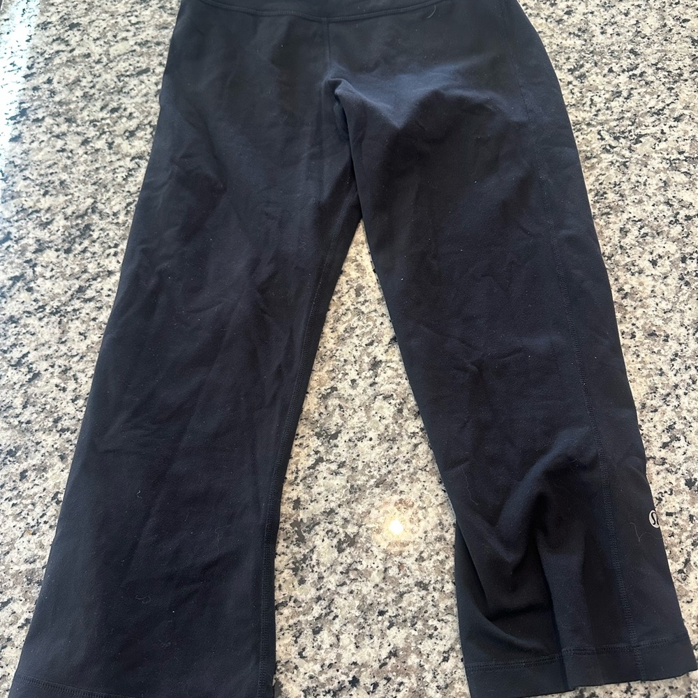 Lululemon Align Black Cropped Flare leggings